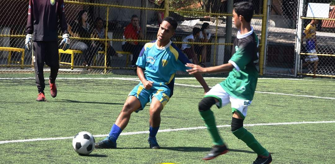 SUB-15: JOGAçO. AMéRICA SPORT BAR E LEBLON EMPATAM